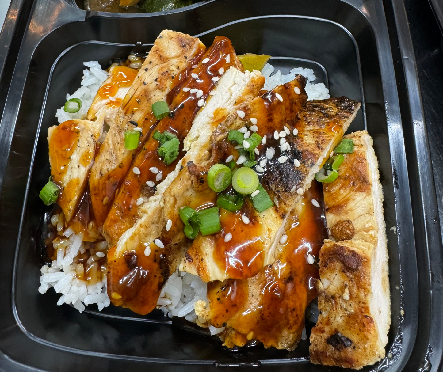 Low Cal Bundle Package (5-7 Pre-Selected Meals from the Weekly Menu)
