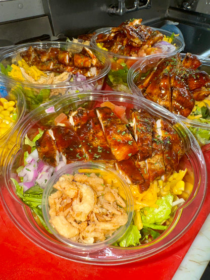 Low Cal Bundle Package (5-7 Pre-Selected Meals from the Weekly Menu)