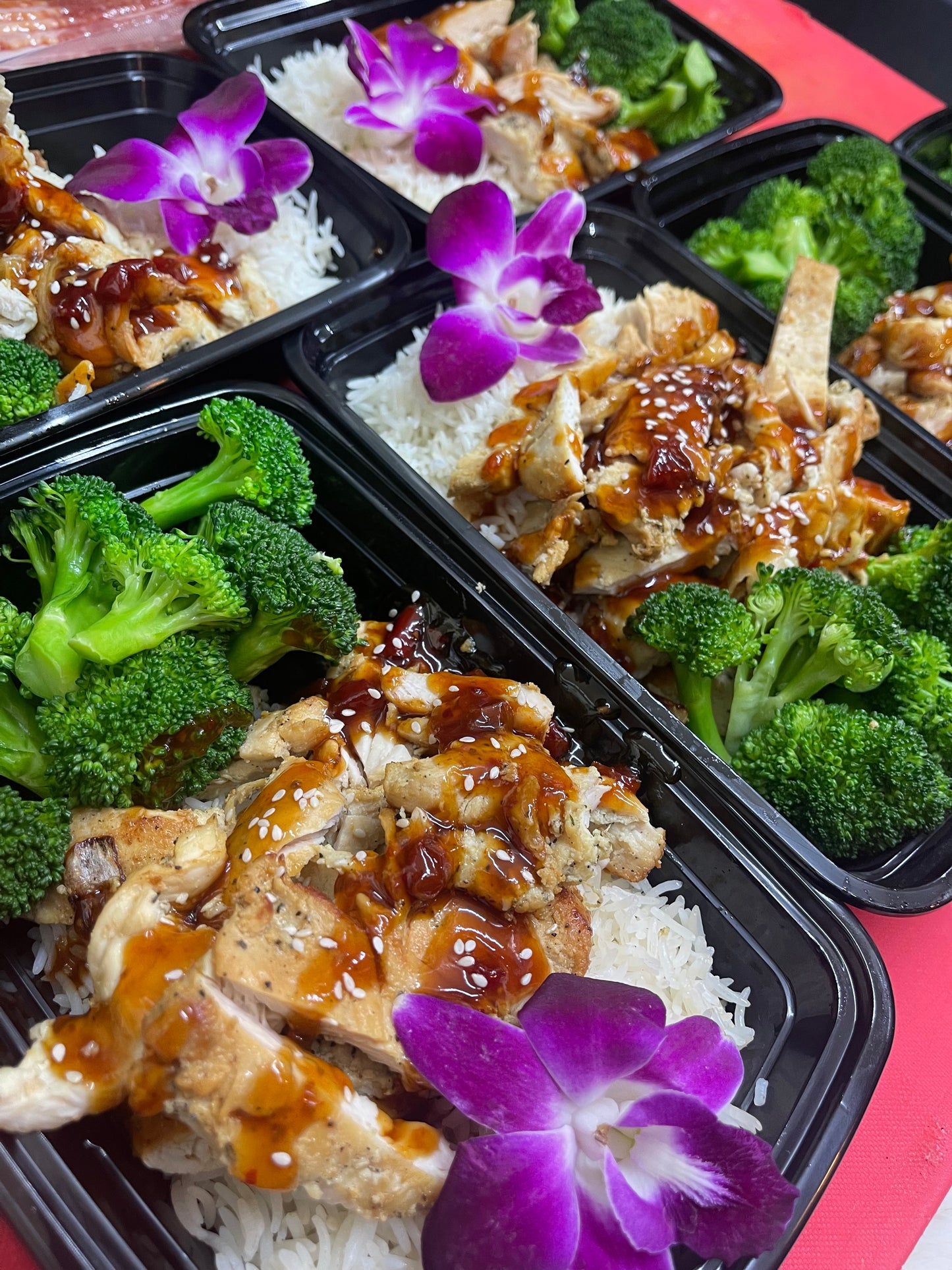Low Cal Bundle Package (5-7 Pre-Selected Meals from the Weekly Menu)